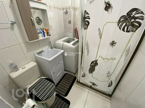 Image 4 - 252239